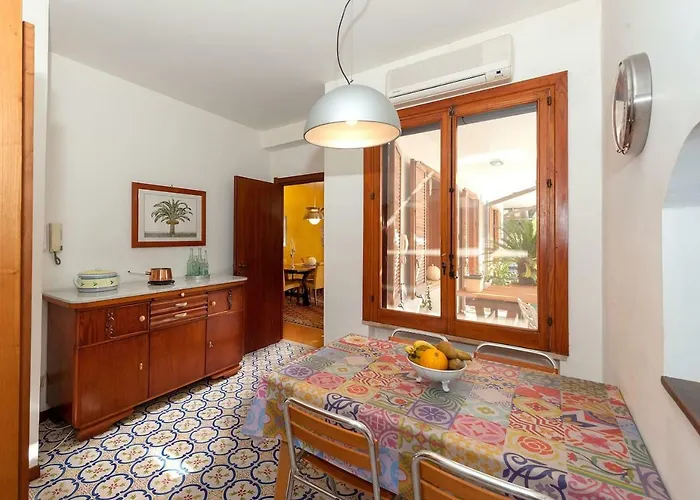 Casa Morgana 度假居 *