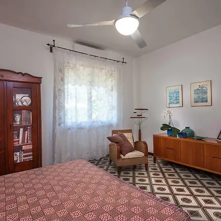 Feriehus Casa Morgana Palermo